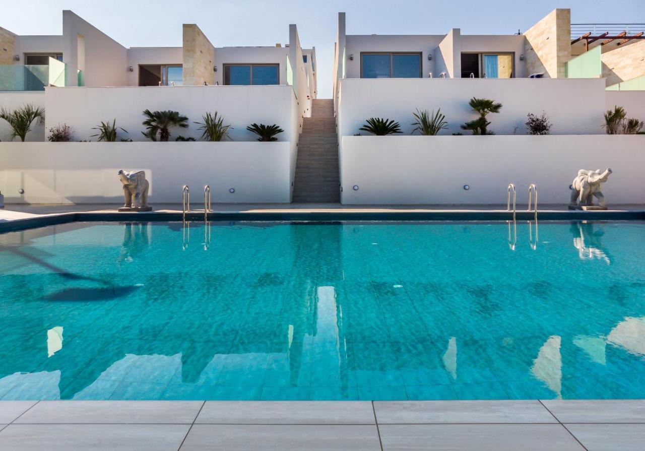 Blue Elephant Boutique Hotel & Spa - Adults Only อัลมีรีดา ภายนอก รูปภาพ